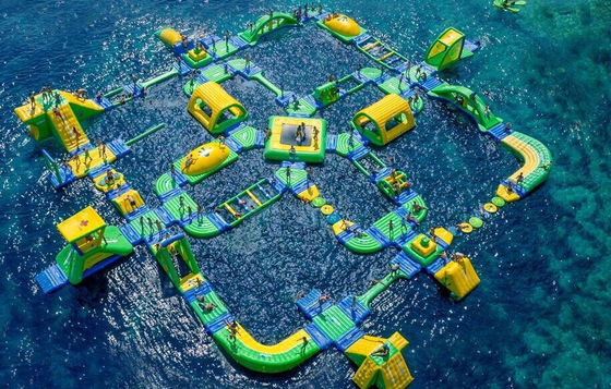 Popularne nadmuchiwane gry w parku wodnym na świeżym powietrzu dla dorosłych Bounce House Park rozrywki